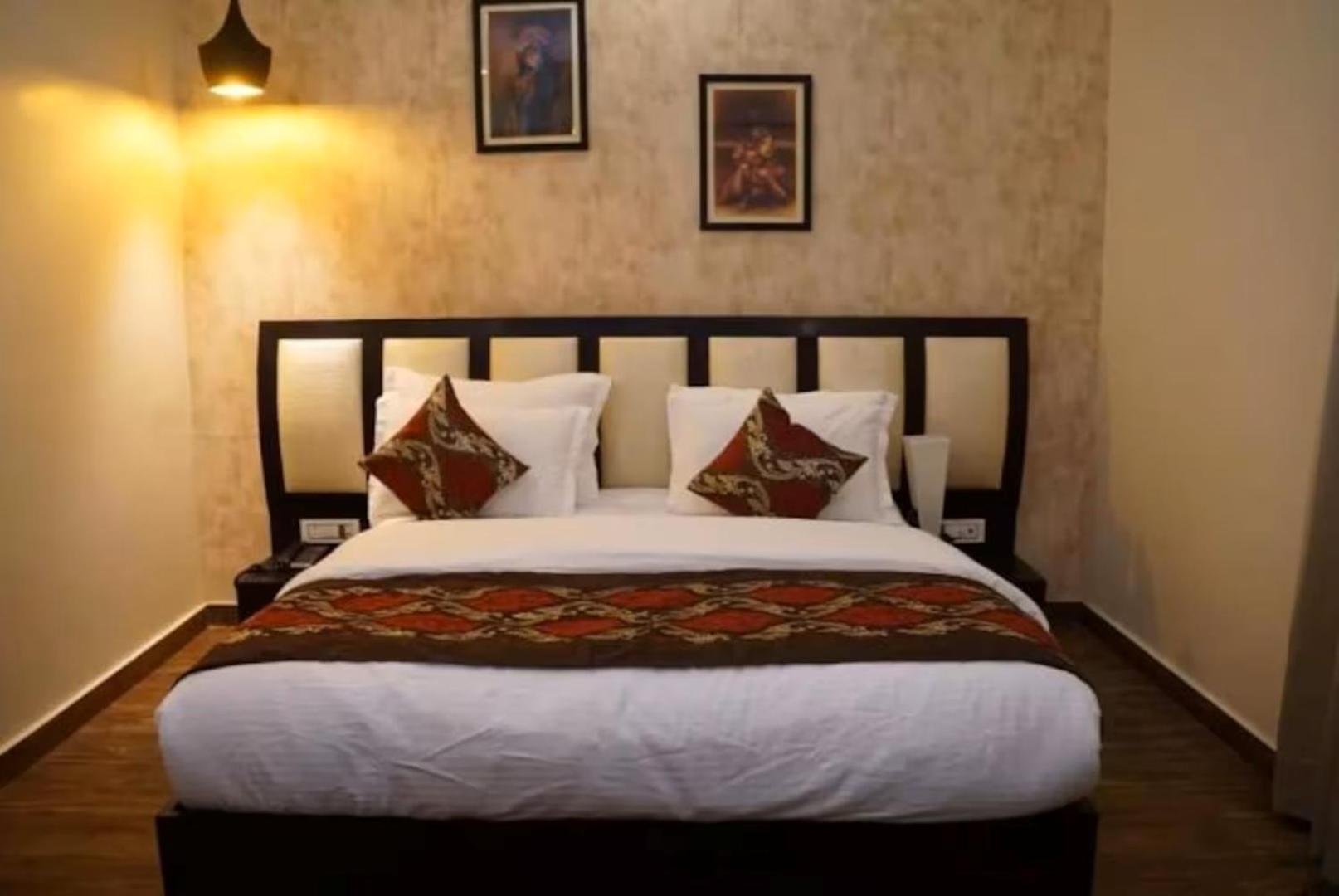 Hotel Suncity & Restaurant Hisar Ngoại thất bức ảnh